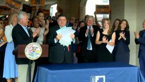 WATCH: Small business group: Pritzker-signed bills are wrong move WATCH: Small business group: Pritzker-signed bills are wrong move
