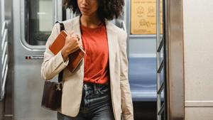 Illinois quick hits: Federal funding for CTA still uncertain; fire risk for EVs