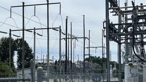 Illinois quick hits: Planned vigil opposes physician-assisted suicide; NFIB urges veto of energy bill