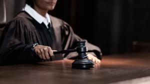 Illinois Quick Hits: Ex-nonprofit exec sentenced for state, federal grant fraud