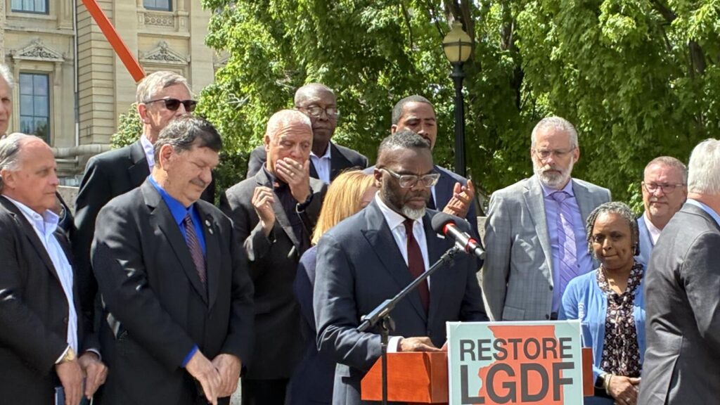 Illinois Quick Hits: Johnson says comptroller running is 'no breaking news'