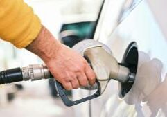 Gas prices ahead of Thanksgiving holding steady
