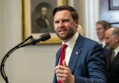 Ex-Illinois candidate sides with Vance after Duckworth–Rubio clash