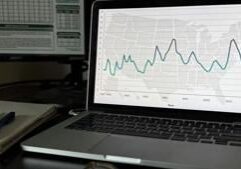 Illinois Quick Hits: Unemployment holds at 5.1% in Illinois