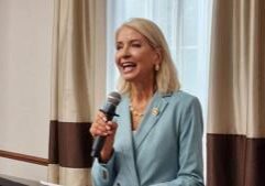 IL Rep on congressmen trading: 'We're not going to take a pile of money to hell'