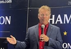Paul introduces legislation to halt welfare funding for non-citizens
