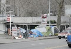 Chicago homelessness on rise; advocates push for change