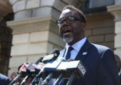 Chicago mayor to push for local funding, keeping Bears