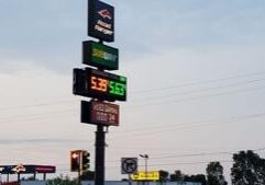 Illinois quick hits: Gas prices continue slow climb